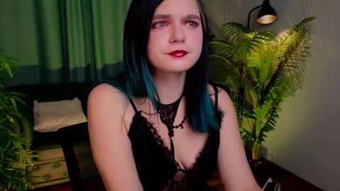 Saurus Palmer online show from October 18, 7:55 am