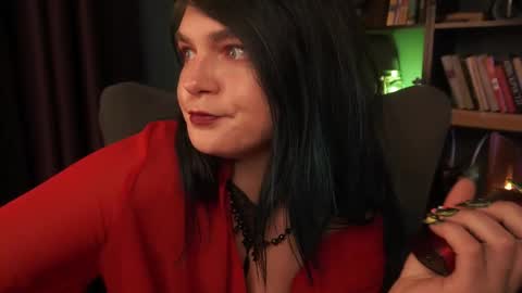 Saurus Palmer online show from October 19, 2:41 pm