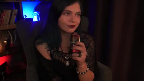 Saurus Palmer online show from October 12, 5:26 pm