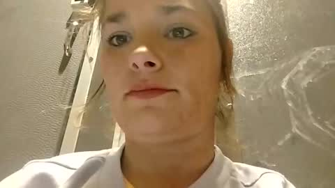 savannahjays online show from December 4, 2:52 pm