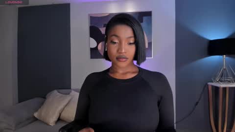 S a v a n n a h  online show from February 6, 8:45 pm