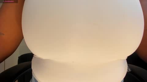Snapshot of savannahstorm_ chatting on September 17, 11:52 am S a v a n n a h online show from September 17, 11:52 am