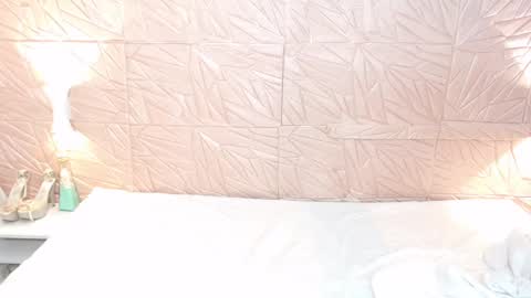Snapshot of savory_pussy18 chatting on March 8, 1:01 pm savory_pussy18 online show from March 8, 1:01 pm