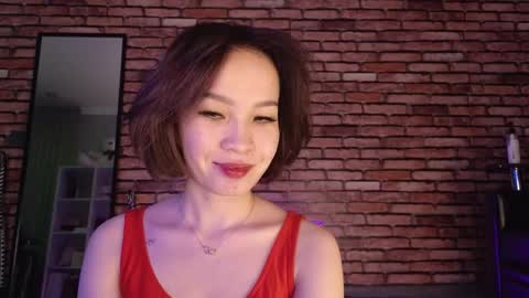 Saya online show from November 3, 9:41 pm