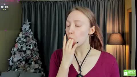 Ellis 3 online show from March 8, 4:11 pm