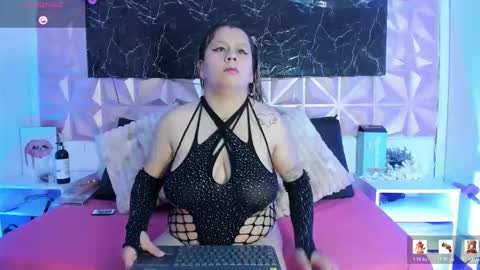 Scarlet  online show from March 7, 12:34 pm