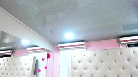 scarlett_leblanc_ online show from July 4, 12:23 pm