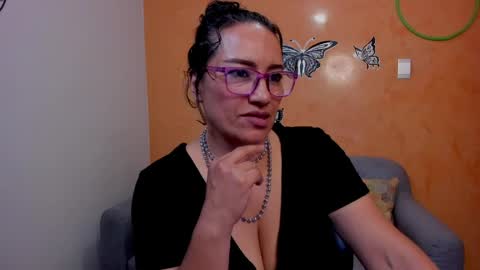 Scarlett sax online show from April 10, 10:05 pm