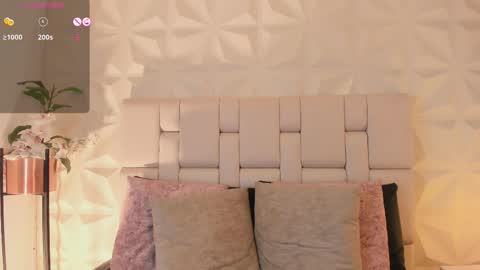     online show from March 14, 2:29 pm