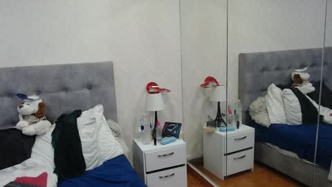 Snapshot of scarlettgreen_ chatting on September 25, 11:42 am Scartt online show from September 25, 11:42 am