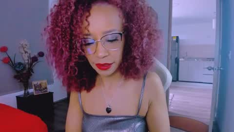 Scarlett online show from March 31, 9:37 pm