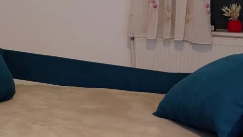 ScarlettNoirr online show from November 27, 8:01 pm