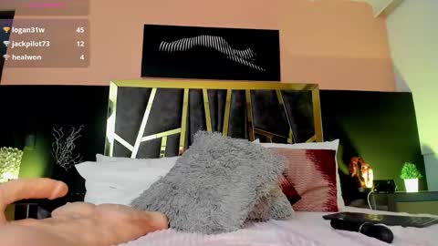 scarlettorres online show from December 21, 7:18 pm