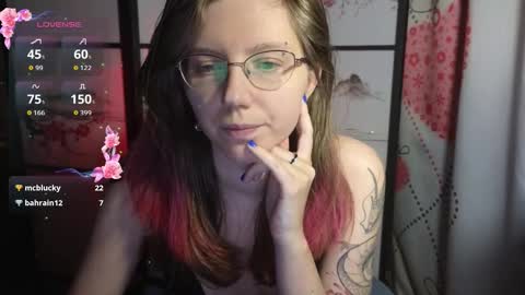 Scarlett online show from November 14, 1:11 pm