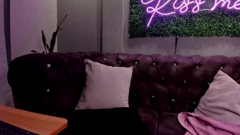 Scarlet online show from October 30, 1:34 pm