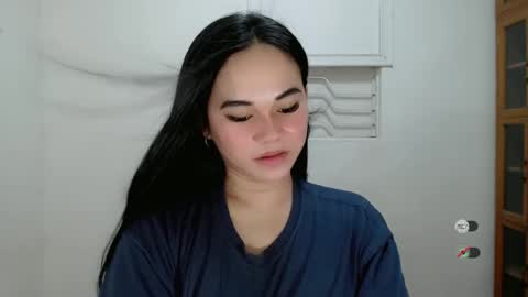 Snapshot of scarletvamp chatting on February 8, 6:33 pm scarletvamp online show from February 8, 6:33 pm