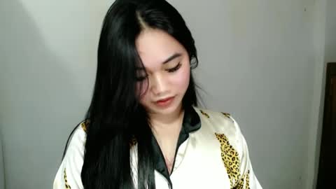 Snapshot of scarletvamp chatting on February 27, 12:56 pm scarletvamp online show from February 27, 12:56 pm