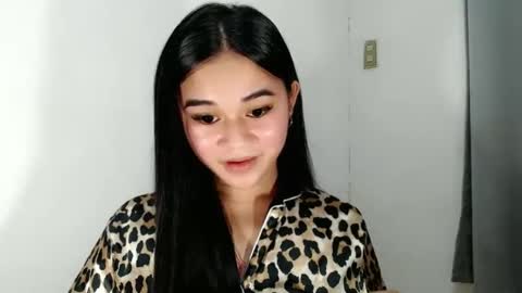 Snapshot of scarletvamp chatting on February 28, 2:42 pm scarletvamp online show from February 28, 2:42 pm