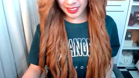 Queen Scarlet online show from March 2, 7:37 am