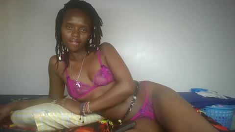 scentedfriction online show from September 28, 2:33 pm