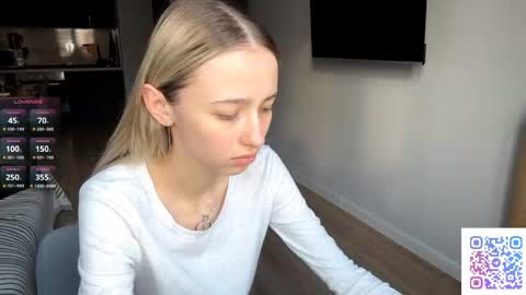 Kate online show from April 13, 2:29 pm