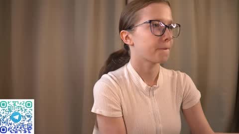 Brenda online show from February 28, 2:09 am