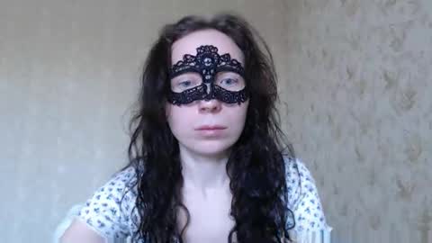 Elly online show from February 27, 8:58 am