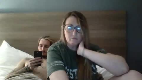 secretskyla online show from October 17, 3:21 am