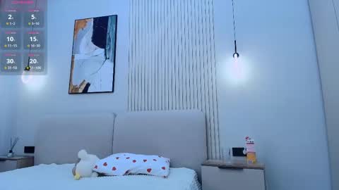 lin online show from June 2, 4:02 am