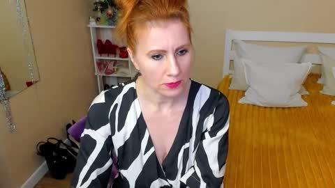 seductive_foxy_ online show from December 17, 7:51 pm