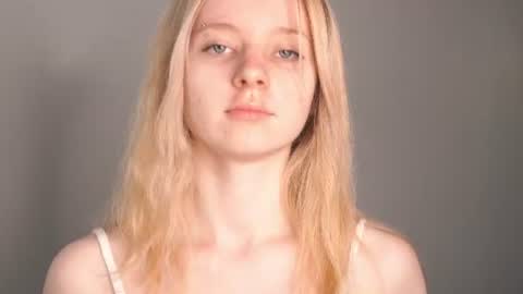 See Its honey bunny  im Lana online show from June 14, 4:40 pm