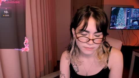 selectrra online show from December 25, 2:34 pm