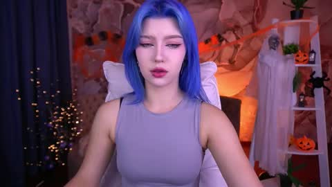 selenairis online show from November 1, 10:03 pm