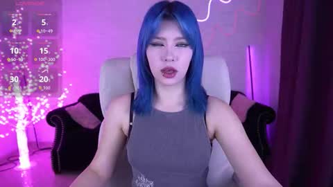 selenairis online show from January 10, 9:41 pm