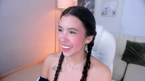 Snapshot of selene_e chatting on September 8, 8:08 pm Karol. online show from September 8, 8:08 pm