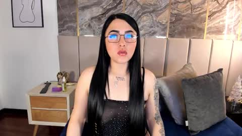 Selene online show from November 25, 12:18 pm