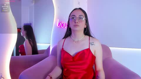 Snapshot of selene_swee chatting on September 27, 6:26 pm selene_swee online show from September 27, 6:26 pm