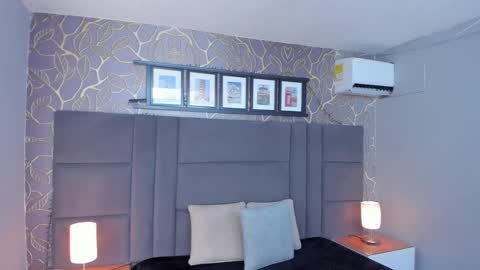 Selene online show from February 9, 8:02 pm