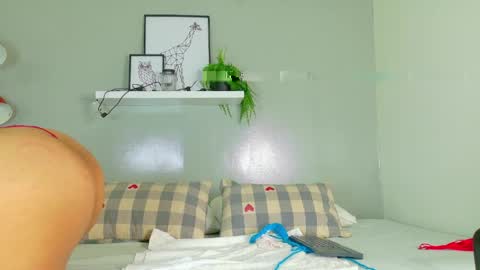 SELENE GIBSON online show from April 14, 7:47 pm