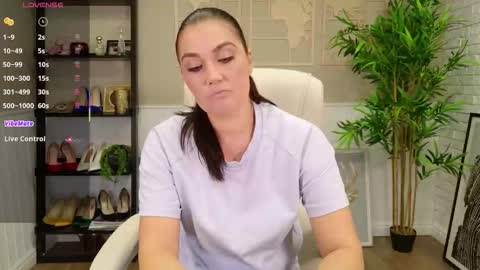 Snapshot of selinesole_ chatting on October 20, 3:59 pm Seline online show from October 20, 3:59 pm