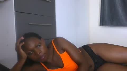 sellinprinces online show from January 11, 11:54 pm