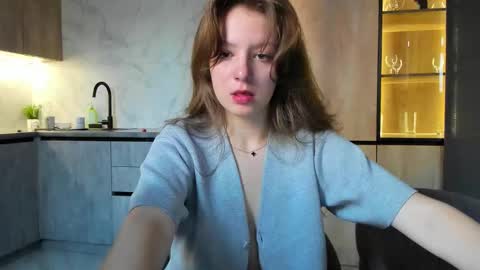 Ami online show from October 18, 9:12 am