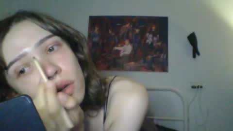 Snapshot of sendforesme chatting on October 4, 12:27 am goddess esme online show from October 4, 12:27 am