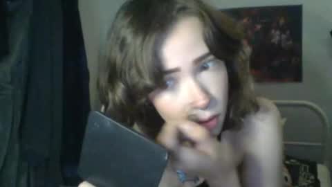 Snapshot of sendforesme chatting on October 5, 12:37 am goddess esme online show from October 5, 12:37 am
