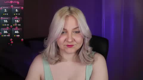 Ilona online show from October 19, 7:49 pm