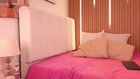 Sensual Kim77 online show from March 29, 2:16 pm