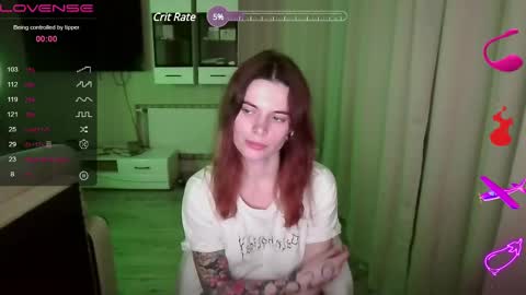 Snapshot of serenamilss chatting on February 22, 6:15 pm serenamilss online show from February 22, 6:15 pm