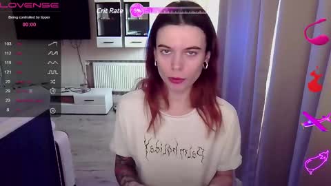 Snapshot of serenamilss chatting on February 25, 10:37 am serenamilss online show from February 25, 10:37 am