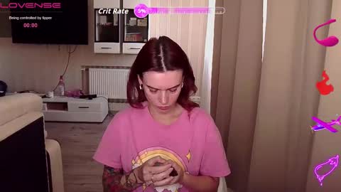 Snapshot of serenamilss chatting on September 11, 7:42 am serenamilss online show from September 11, 7:42 am