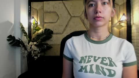 Serene online show from April 8, 12:29 pm